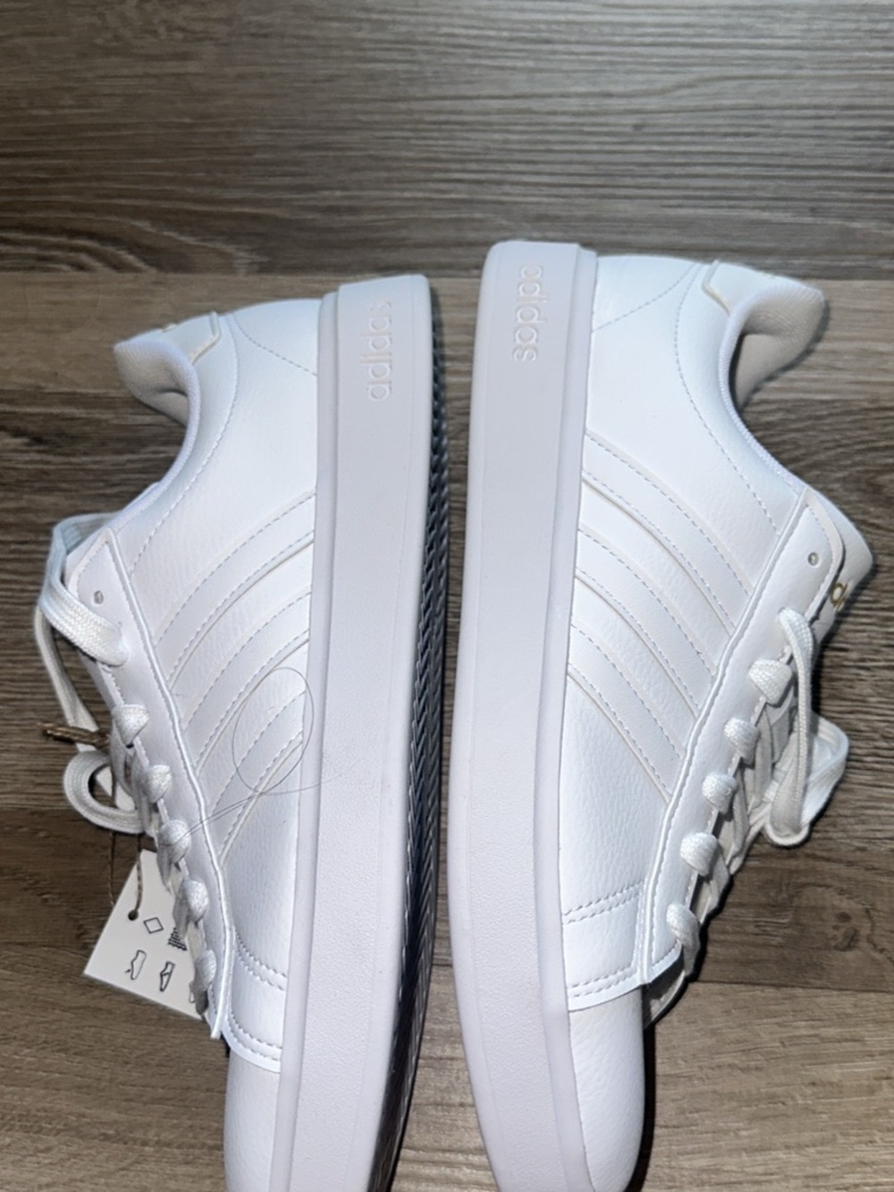 adidas Women's White Sneakers with Gold Logo cloud Foam - Picture 3 of 5